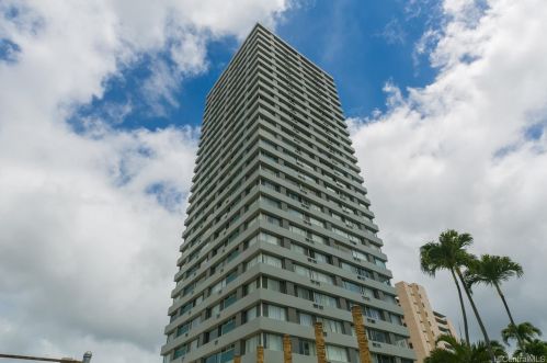 2888 Ala Ilima St, Honolulu HI  96818-5220 exterior