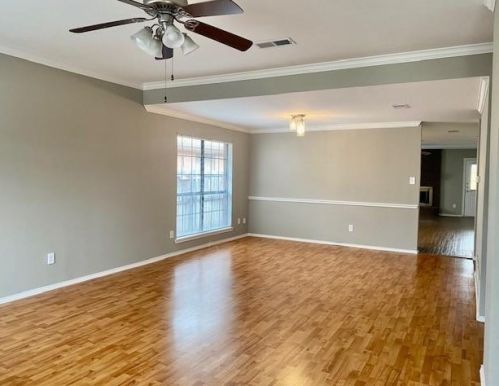 6912 Indiana Ave, Fort Worth TX  76137-3377 exterior