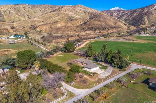 9978 Fremont St, Yucaipa, CA 92399-3200