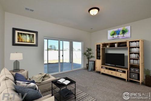 2625 Sapphire St, Loveland CO 80537-2024 exterior