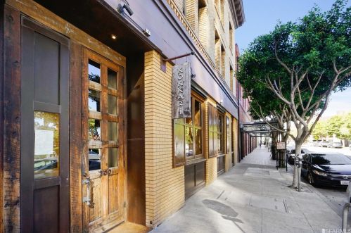 733 Front St, San Francisco CA  94111-1977 exterior