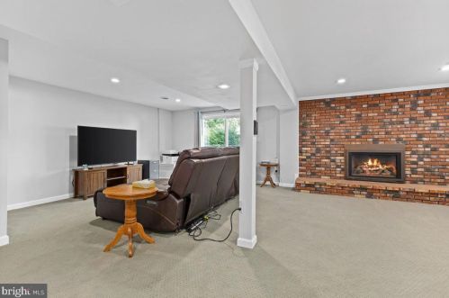 258 Catalina Cir, Severna Park MD 21146-1341 exterior