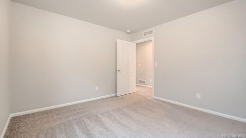 23890 34th Ave, Denver CO  80019-5304 exterior