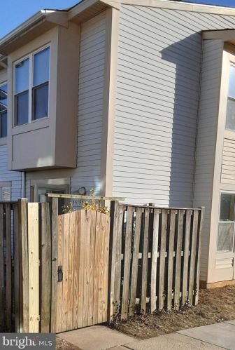 13751 Avonshire Dr, Silver Spring MD 20904-6707 exterior