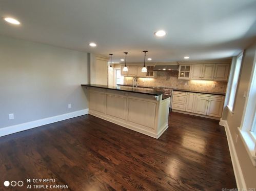 45 Toilsome Ave, Norwalk CT  06851-2419 exterior