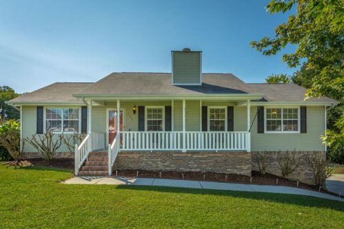 282 Crestwood Dr, Ringgold, GA 30736-3266