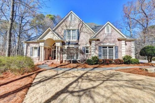 1250 River Laurel Dr, Suwanee, GA 30024-6991