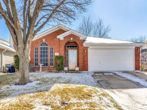 3959 Sarasota Springs Dr, Fort Worth, TX 76123-1480