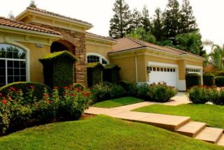 6684 St Catherine Ct, Fresno, CA 93711-1294