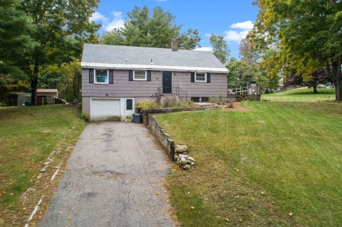 2 Bowers Rd, Derry, NH 03038-4278