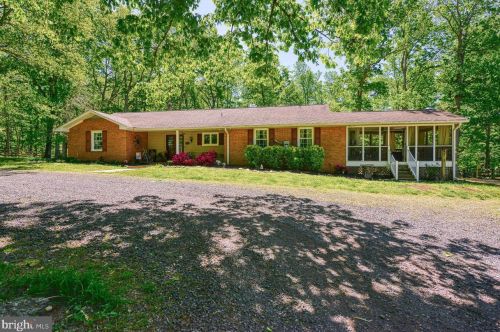 13402 Hilliard Ct, Spotsylvania, VA 22553-4138
