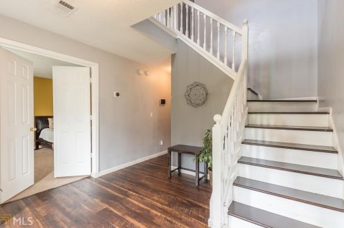 4118 Kings Cswy, Ellenwood, GA 30294-1490