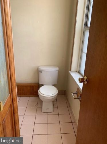 1432 12 St, Philadelphia PA 19147-4937 exterior