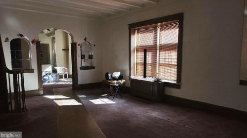 4937 11 St, Philadelphia PA 19112-1308 exterior