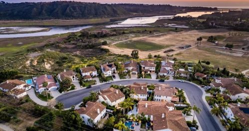 7216 Sanderling Ct, Carlsbad, CA 92011-5173