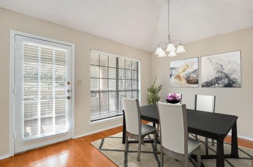 2306 Kenley St, Fort Worth TX  76107-4938 exterior