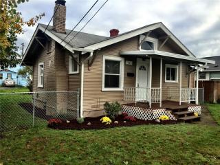 1441 57th St, Tacoma WA  98408-2313 exterior
