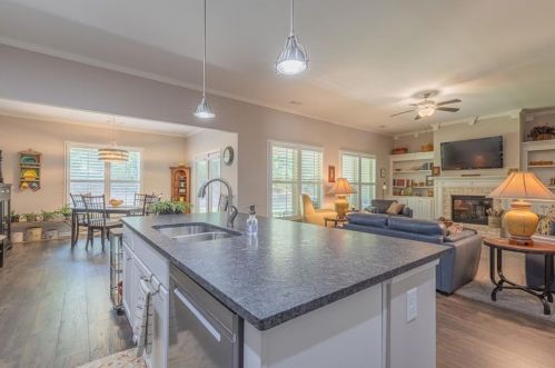 786 Lakeview Bend Cir, Jefferson GA  30549-7072 exterior