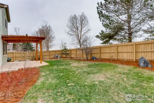 2011 Dailey Ln, Broomfield CO 80027 exterior