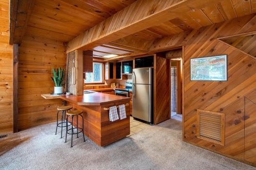 11665 Silverfir Dr, Truckee CA  96161-3207 exterior