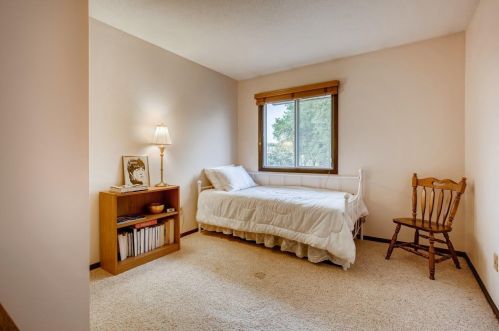 438 Dorland Rd, Saint Paul MN  55119-5513 exterior