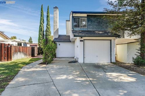4994 Scenic Ave, Livermore, CA 94551-5444