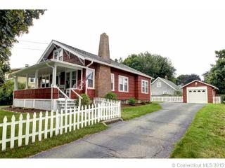 27 Anderson Ave, Milford, CT 06460-7102