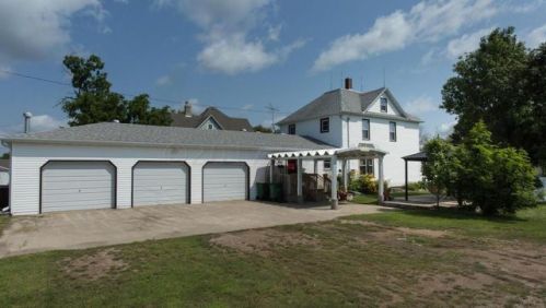 367 6th Ave, Walcott, ND 58077-4004