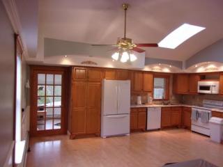 82 Fordway Ext, Derry, NH 03038-4367