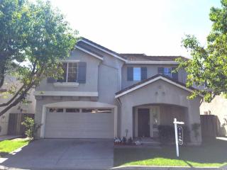 5085 Da Vinci Ct, Fairfield, CA 94534-1477