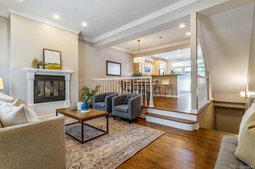 483 Josephine St, Denver, CO 80206-4208