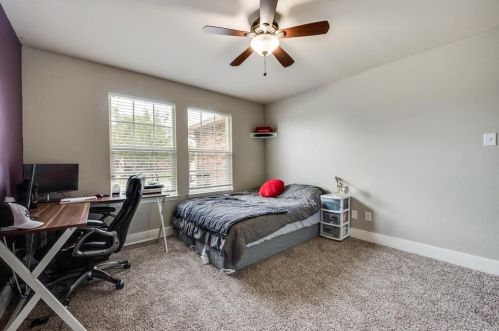 5816 Mirror Ridge Dr, Fort Worth TX  76179-7225 exterior