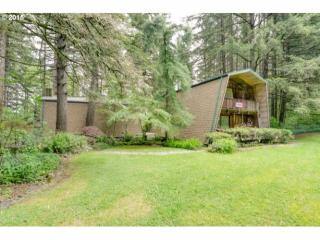 17820 370th Ave, Sandy, OR 97055-9305