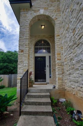 10708 Beard Ave, Austin, TX 78748-3921