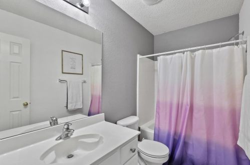 5601 Seafield Ln, Fort Worth TX  76135-2531 exterior