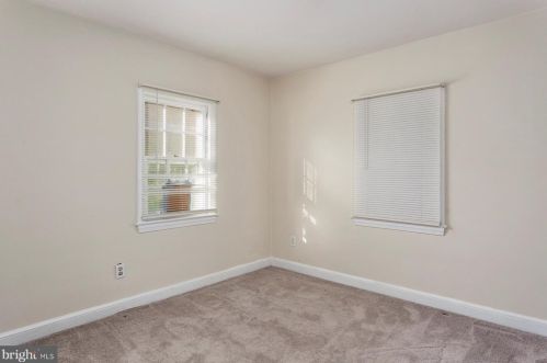 15800 Thompson Rd, Silver Spring MD 20905-3957 exterior