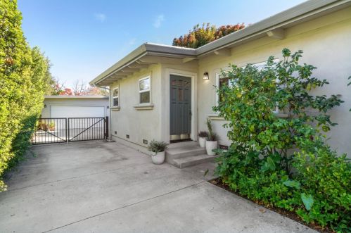 15530 El Gato Ln, Los Gatos, CA 95032-3706