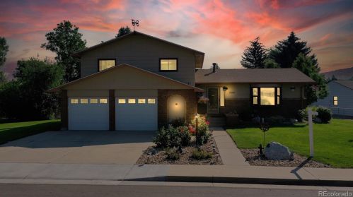 2562 Tupelo Dr, Loveland, CO 80538-3324