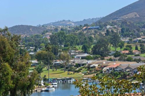 1630 Via Caminar, San Marcos, CA 92078-7222