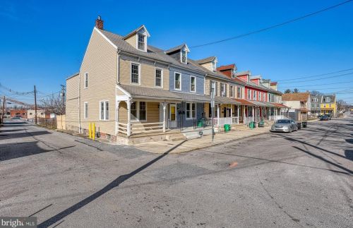 613 South St, York, PA 17403-2803