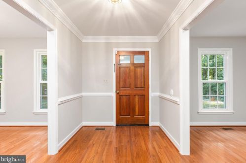 6815 Bloomsbury Ln, Spotsylvania, VA 22553-1919