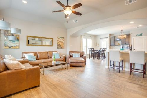 412 Phillips Ct, Midlothian TX  76063-1969 exterior