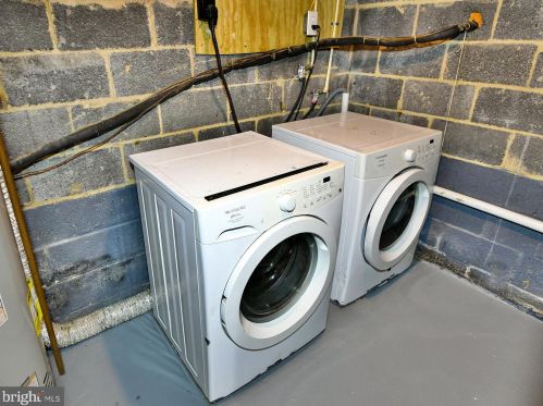 10813 Jewett St, Silver Spring MD 20902-3667 exterior