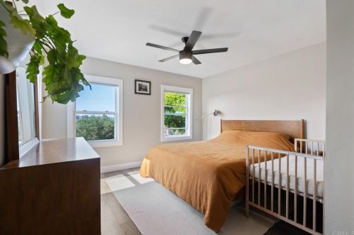 835 Phillips St, Vista CA  92083-7108 exterior