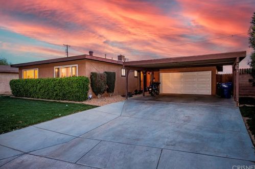 834 Avenue, Lancaster, CA