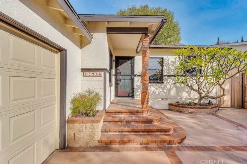 25924 Matfield Dr, Torrance, CA 90505-7324
