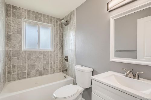 2010 Jewell Ave, Denver CO  80223-3705 exterior