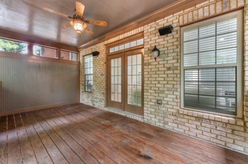 2808 Darby St, Atlanta GA  30319-3655 exterior