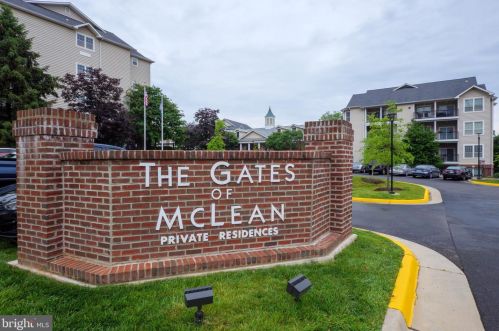 1571 Spring Gate Dr, Mc Lean, VA 22102-3433