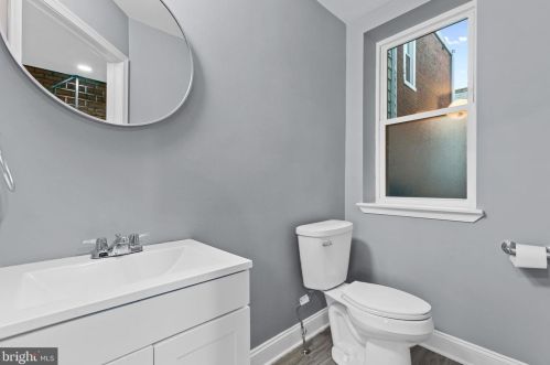 128 53 St, Philadelphia PA 19139-2613 exterior